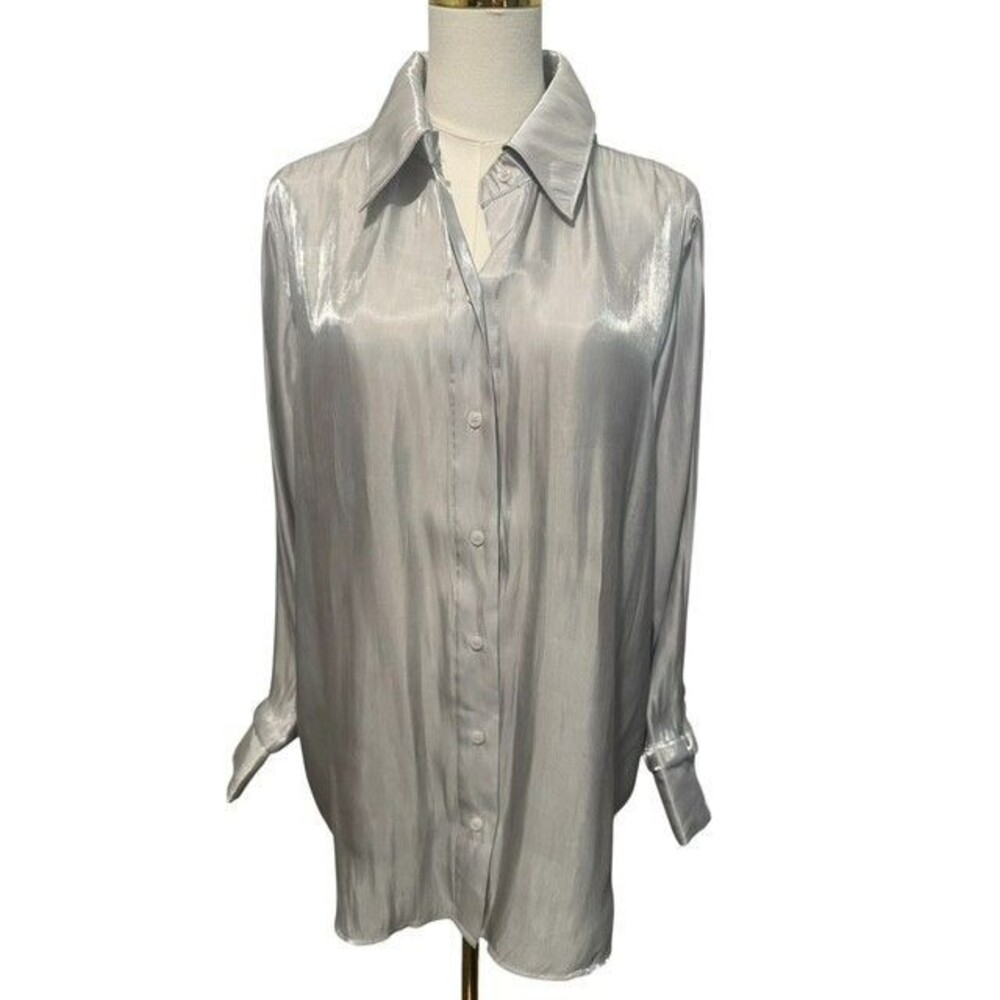 by Stacy London Womens Blouse Size 1X Silver Shiny Long Sleeve Button Front